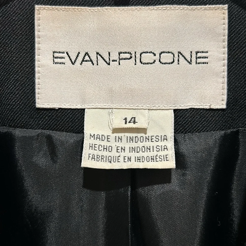 Evan Picone women’s black wool blend 2-button blazer, size 14
